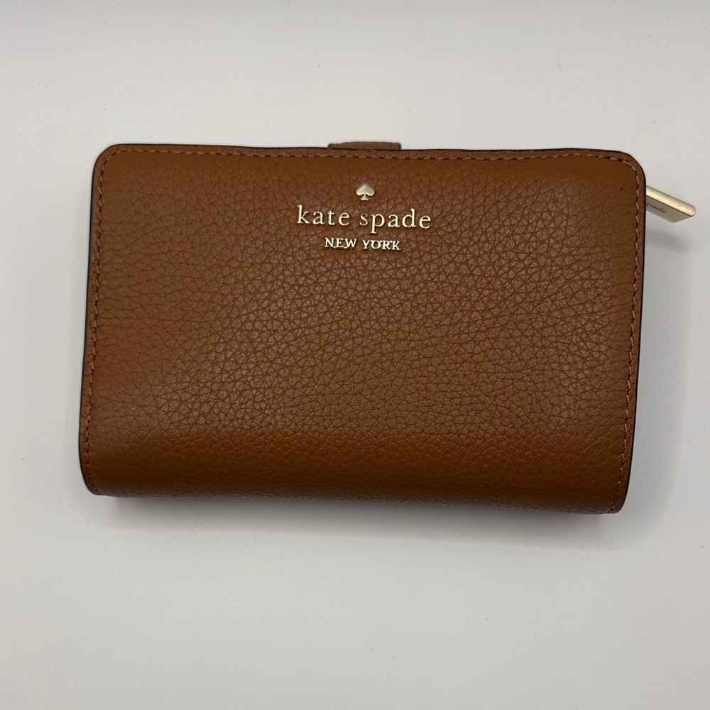 Kate Spade bifold Tan Leather Wallet